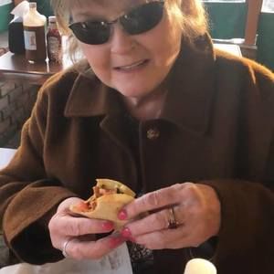 Meet your Posher, Kay